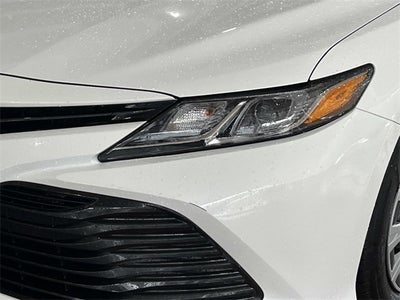 2019 Toyota Camry Hybrid LE
