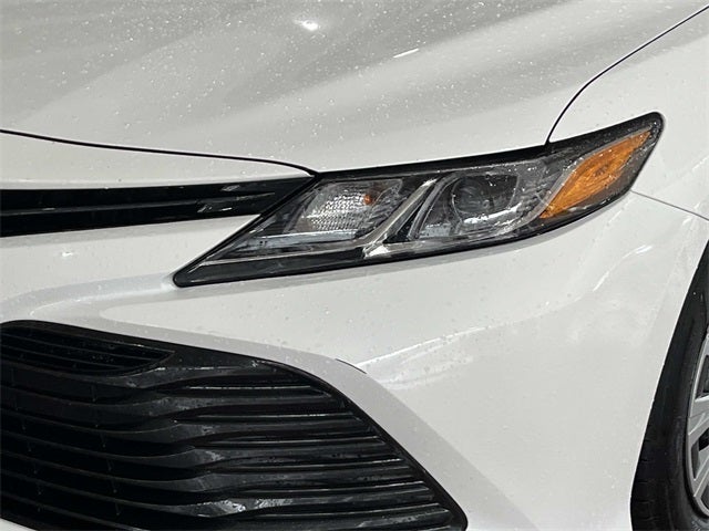 2019 Toyota Camry Hybrid LE