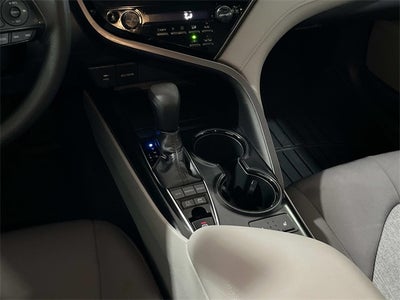 2019 Toyota Camry Hybrid LE