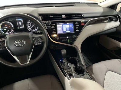 2019 Toyota Camry Hybrid LE