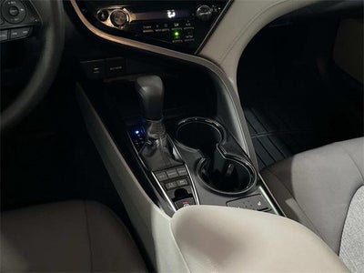 2019 Toyota Camry Hybrid LE