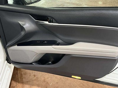 2019 Toyota Camry Hybrid LE