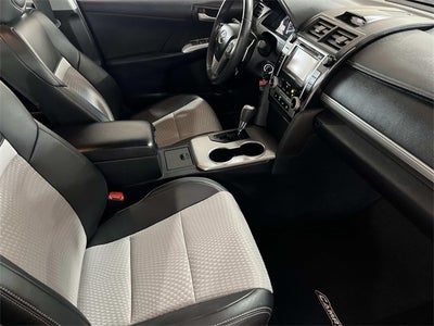 2012 Toyota Camry SE