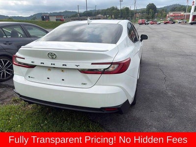 2025 Toyota Camry SE