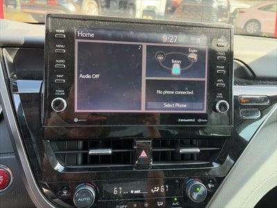 2022 Toyota Camry Hybrid XLE