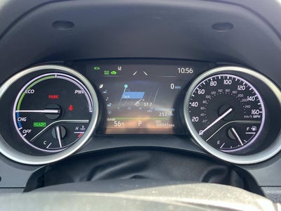 2022 Toyota Camry Hybrid XLE