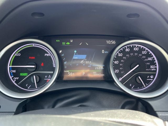 2022 Toyota Camry Hybrid XLE