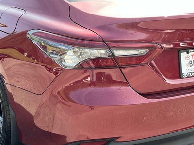 2022 Toyota Camry Hybrid XLE