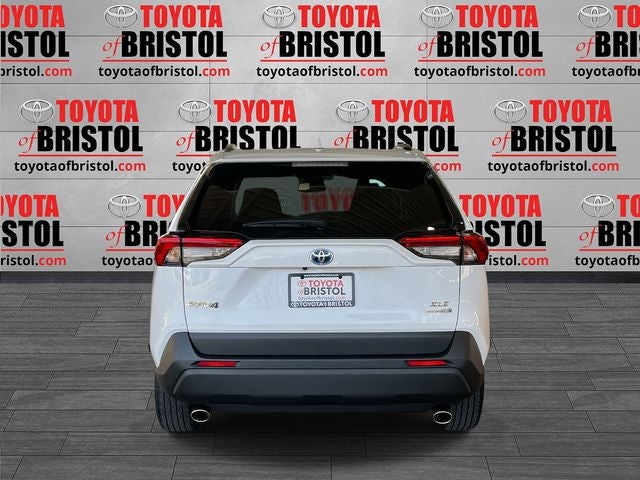 2024 Toyota RAV4 Hybrid XLE