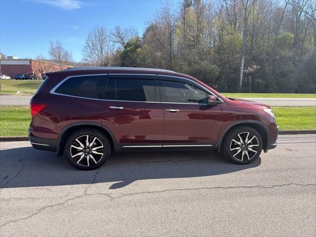 2020 Honda Pilot Touring 8 Passenger