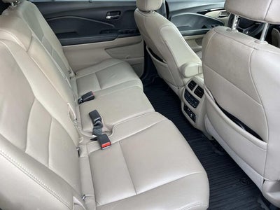2020 Honda Pilot Touring 8 Passenger