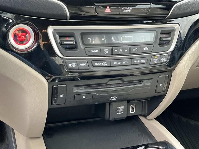 2020 Honda Pilot Touring 8 Passenger