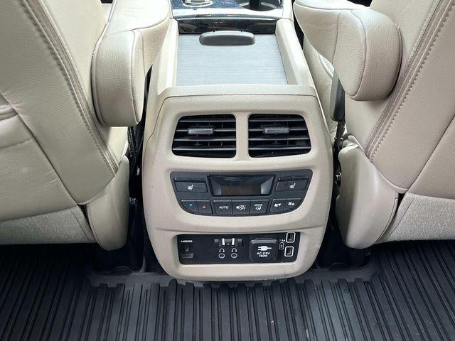 2020 Honda Pilot Touring 8 Passenger