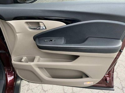 2020 Honda Pilot Touring 8 Passenger