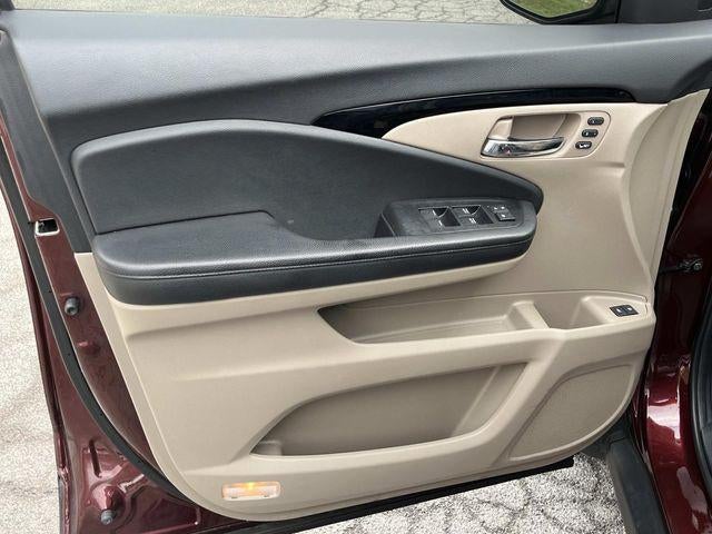2020 Honda Pilot Touring 8 Passenger