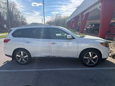 2015 Nissan Pathfinder Platinum
