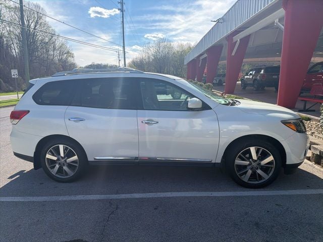 2015 Nissan Pathfinder Platinum