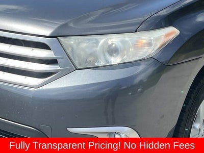 2013 Toyota Highlander SE