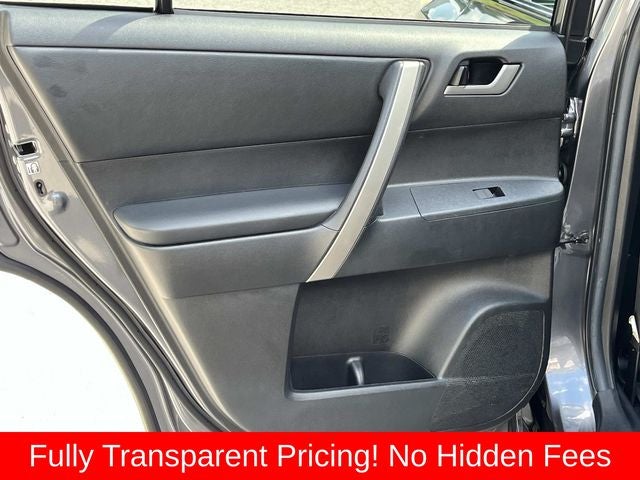 2013 Toyota Highlander SE