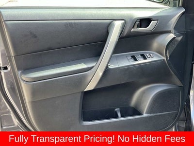2013 Toyota Highlander SE