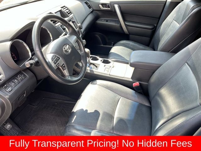 2013 Toyota Highlander SE