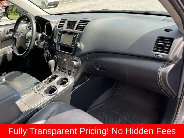 2013 Toyota Highlander SE