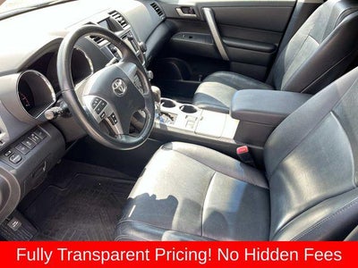 2013 Toyota Highlander SE