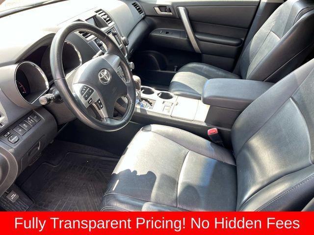 2013 Toyota Highlander SE