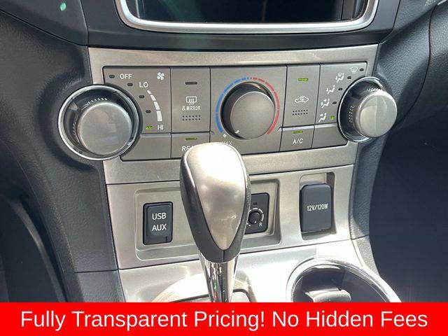 2013 Toyota Highlander SE