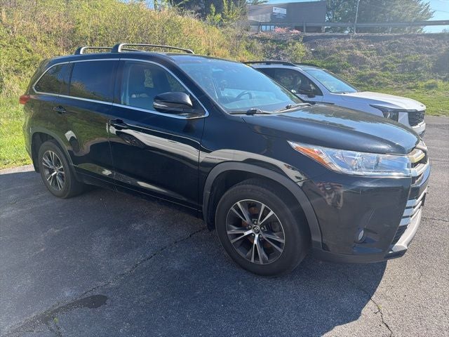 2018 Toyota Highlander LE