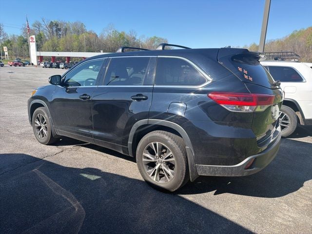 2018 Toyota Highlander LE