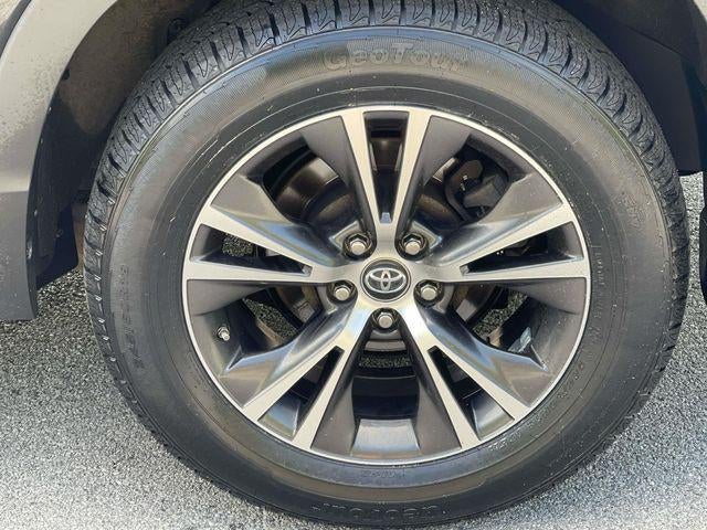 2018 Toyota Highlander LE