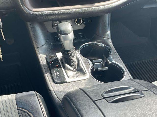 2018 Toyota Highlander LE