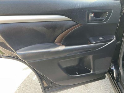 2018 Toyota Highlander LE
