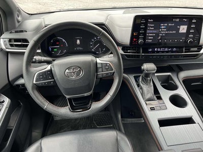 2022 Toyota Sienna XSE 7 Passenger