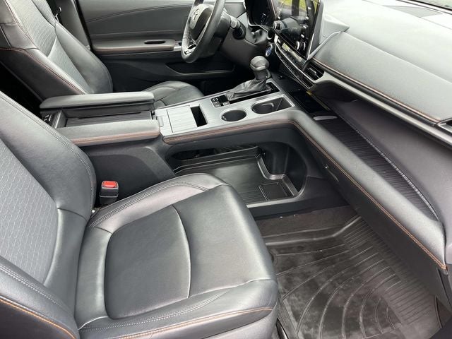 2022 Toyota Sienna XSE 7 Passenger