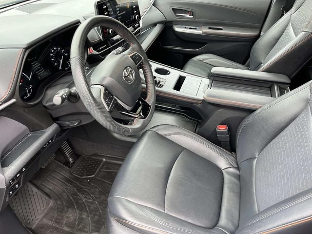 2022 Toyota Sienna XSE 7 Passenger