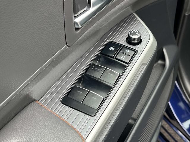 2022 Toyota Sienna XSE 7 Passenger