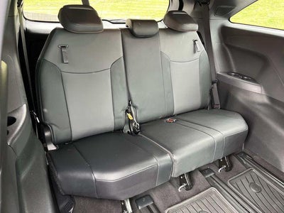 2022 Toyota Sienna XSE 7 Passenger