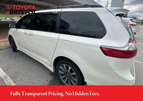 2020 Toyota Sienna XLE 7 Passenger