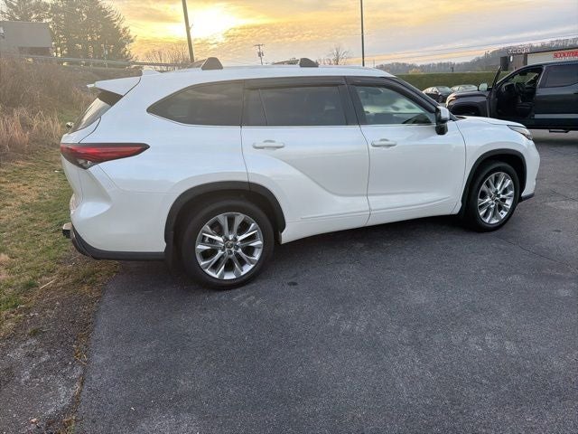 2021 Toyota Highlander Limited