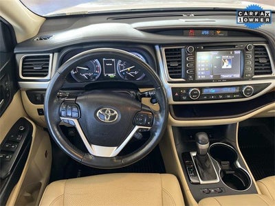 2019 Toyota Highlander Limited Platinum