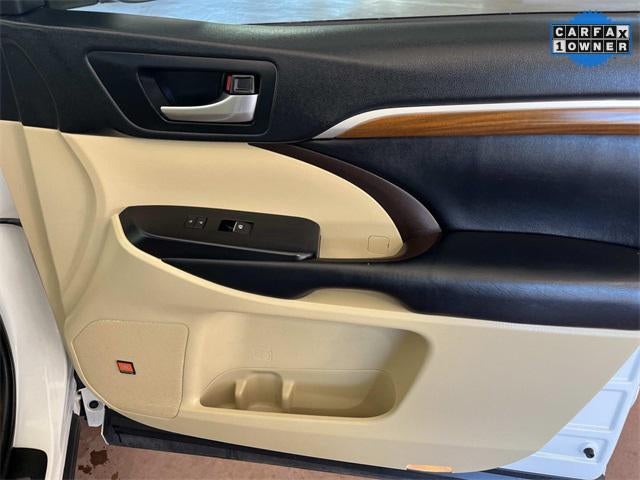 2019 Toyota Highlander Limited Platinum