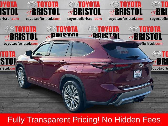 2026 Toyota Highlander Hybrid Platinum
