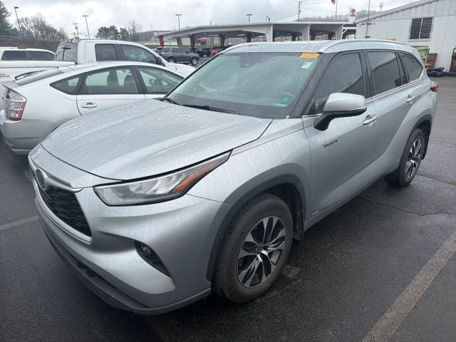 2020 Toyota Highlander Hybrid XLE