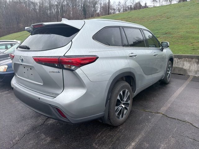 2020 Toyota Highlander Hybrid XLE