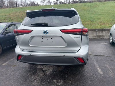 2020 Toyota Highlander Hybrid XLE