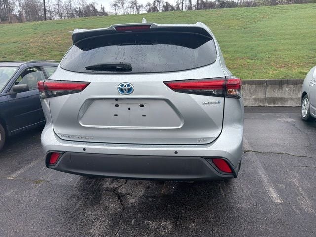 2020 Toyota Highlander Hybrid XLE