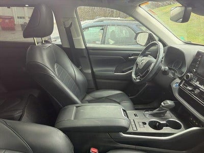 2020 Toyota Highlander Hybrid XLE