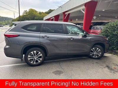 2023 Toyota Highlander XLE